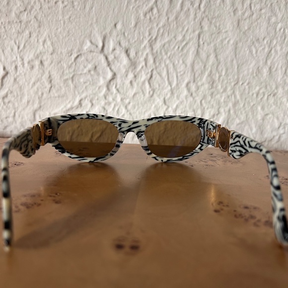 Akila Vertigo sunglasses main image 4